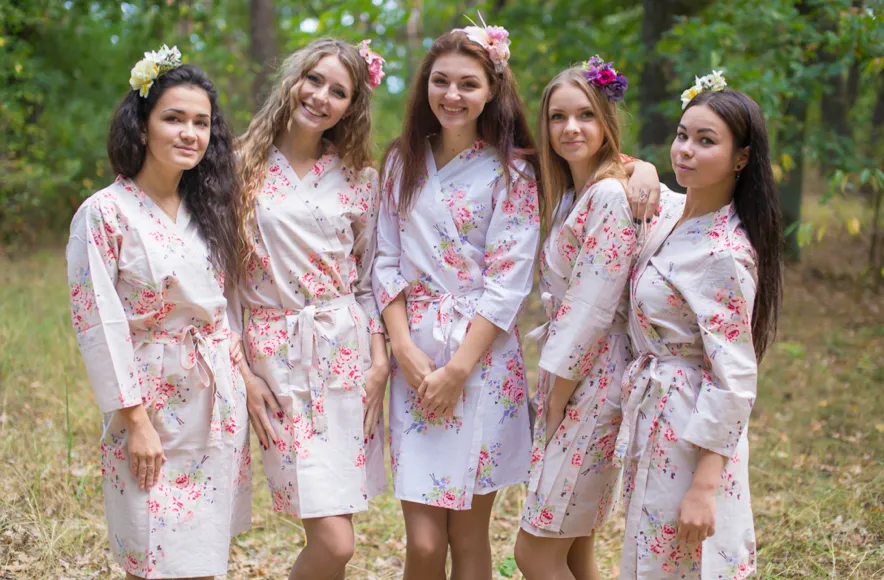 Champagne Faded Flowers Pattern Bridesmaids Robes