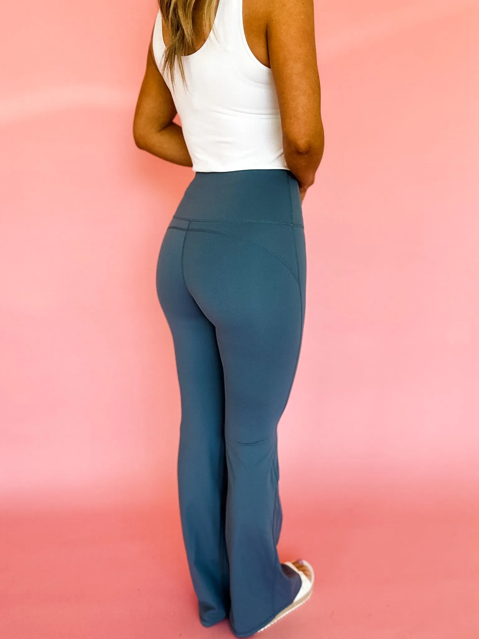 Run the Track Flare Legging